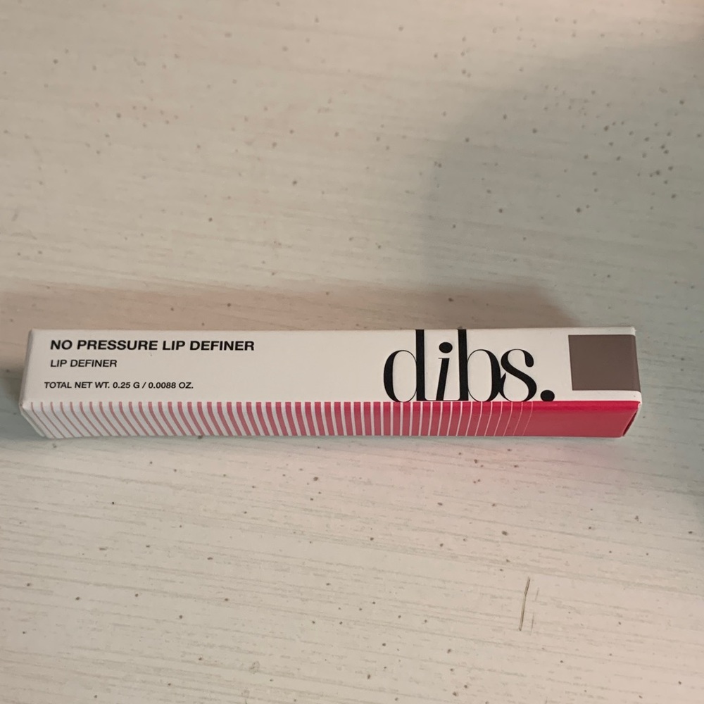 Dibs No Pressure Lip Definer - MEDIUM